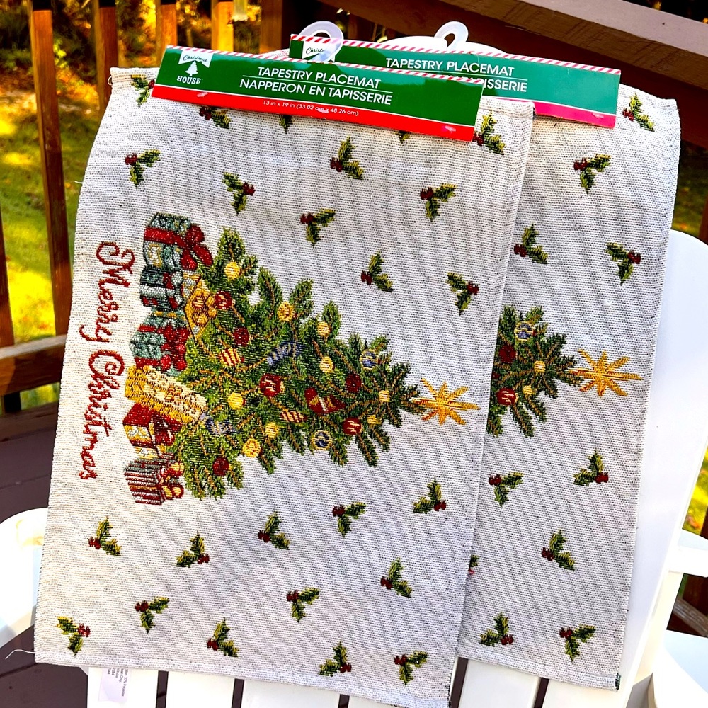 Tapestry placemats holiday
Christmas house set of two Merry Christmas Tree NWT